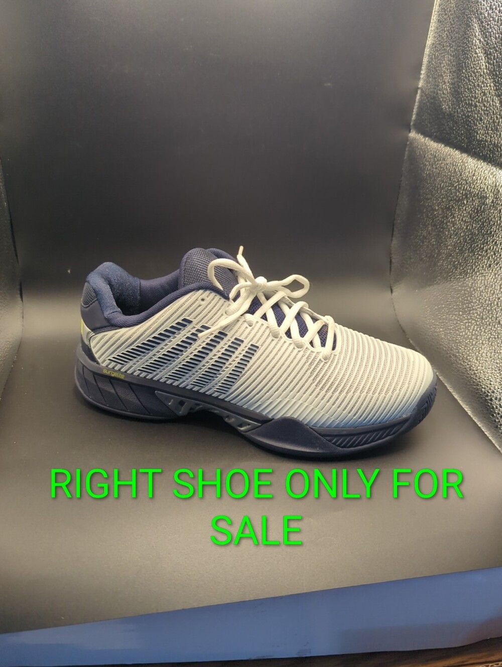 RIGHT SHOE ONLY │ K-Swiss Men's Hypercourt Express 2 Tennis Shoe Size 10.5
